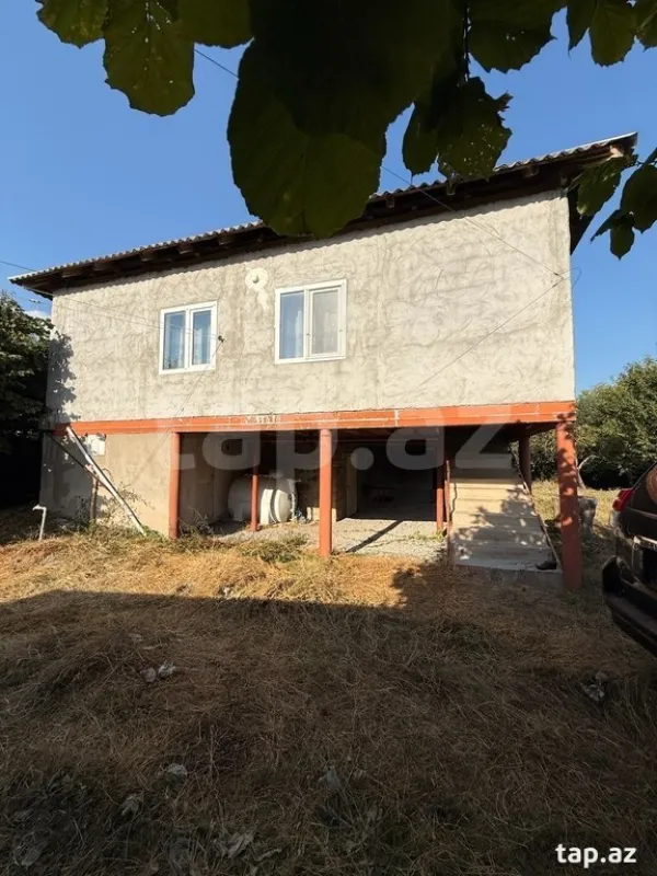 Satılır 3 otaqlı həyət evi 156 m²