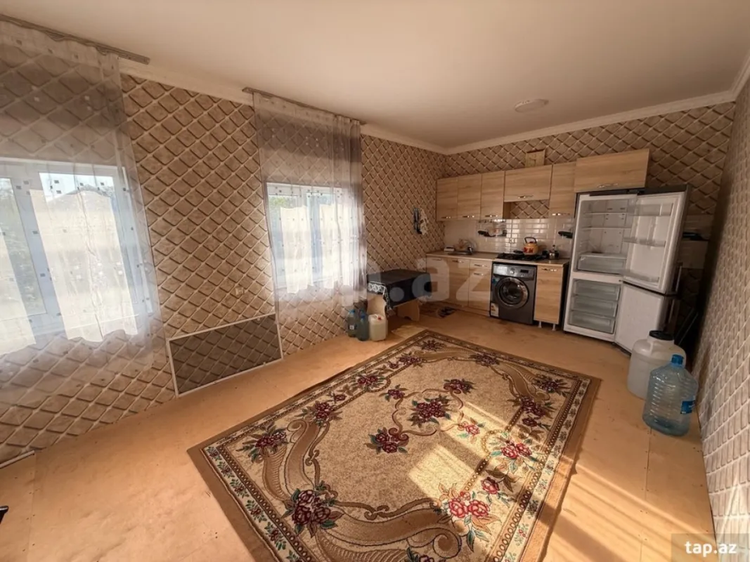 Satılır 3 otaqlı həyət evi 156 m²