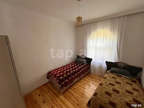 Kirayə verilir 3 otaqlı həyət evi