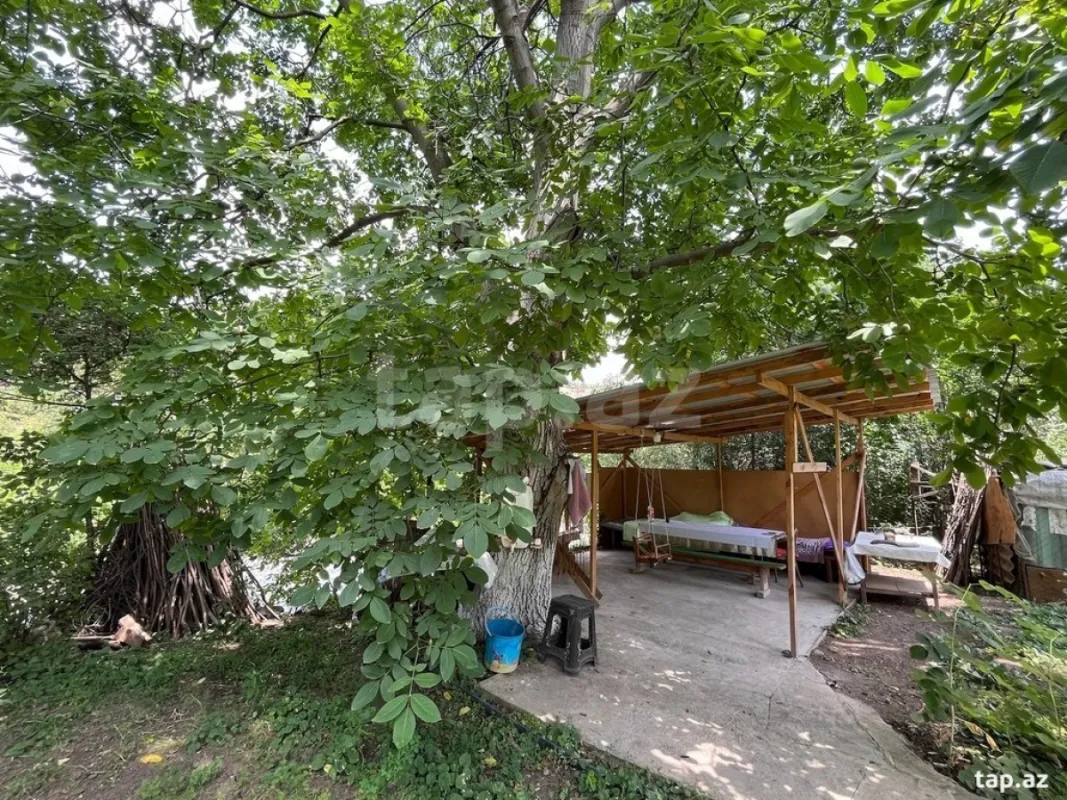 Satılır 2 otaqlı həyət evi 70 m²