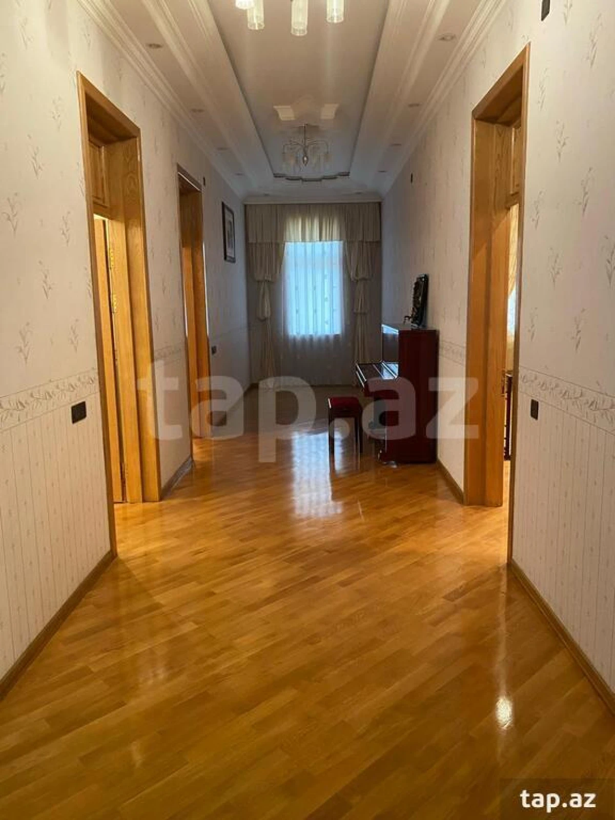 Satılır 7 otaqlı həyət evi