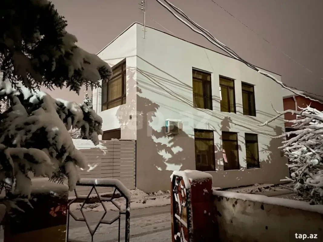 Kirayə verilir 3 otaqlı həyət evi 130 m²