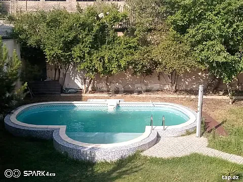 Kirayə verilir 13 otaqlı həyət evi 420 m² — Bakı, Xətai 13 otaq 420.00 m²