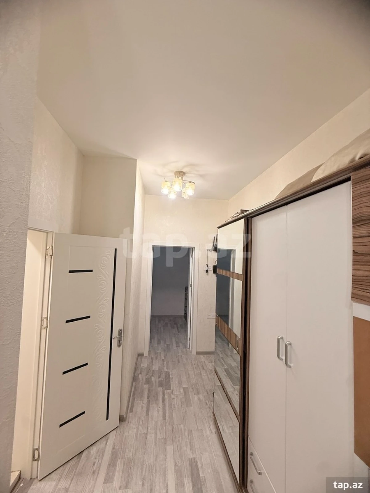 Kirayə verilir 2 otaqlı yeni tikili 60 m²