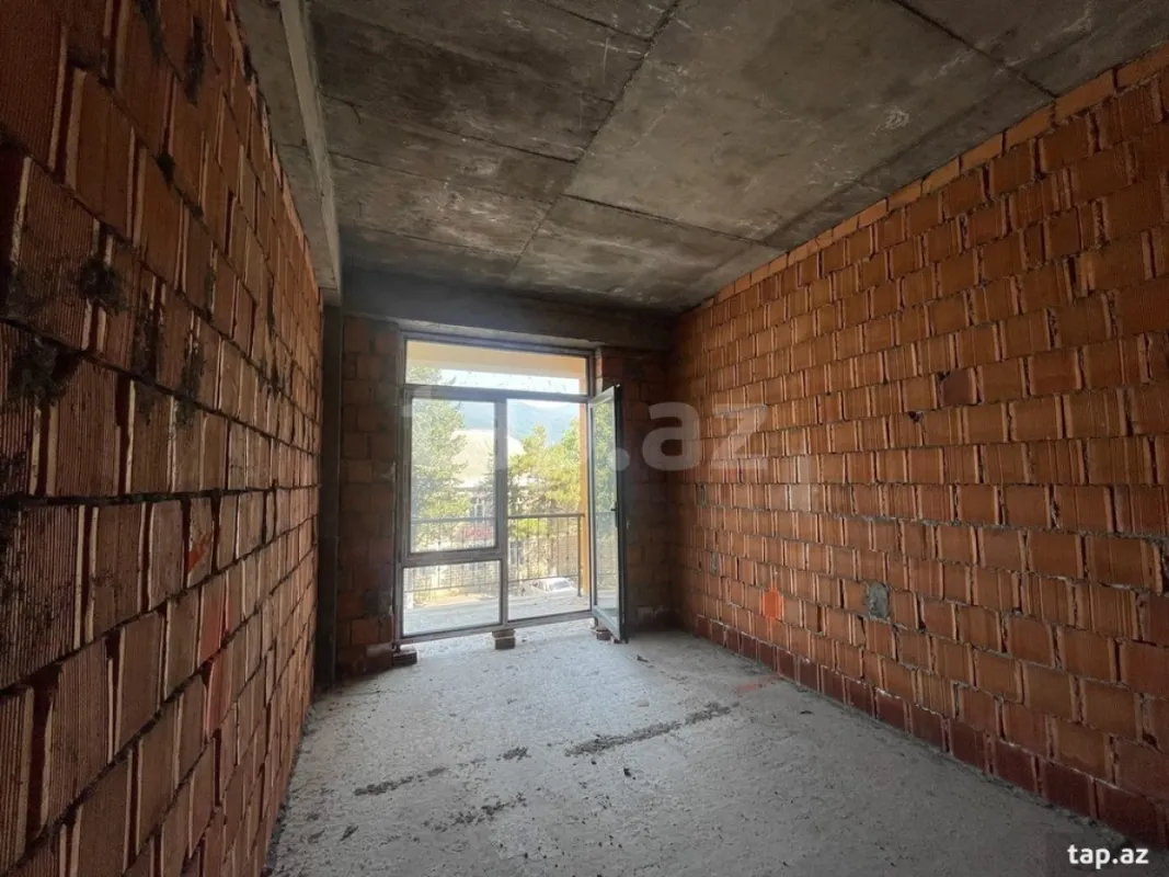 Satılır 3 otaqlı yeni tikili 84 m²