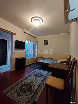 Kirayə verilir 1 otaqlı həyət evi 25 m² — Bakı, Bakıxanov 1 otaq 25.00 m²