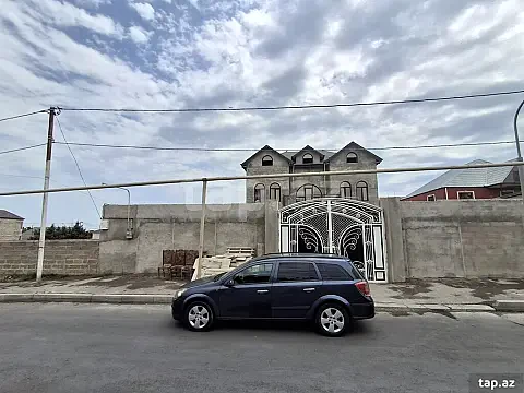 Satılır 7 otaqlı həyət evi 360 m² — Bakı, Yeni Suraxanı 7 otaq 360.00 m²
