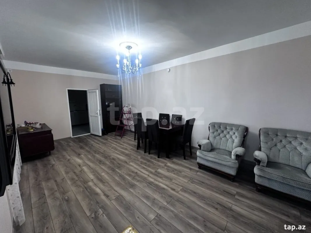 Satılır 3 otaqlı həyət evi