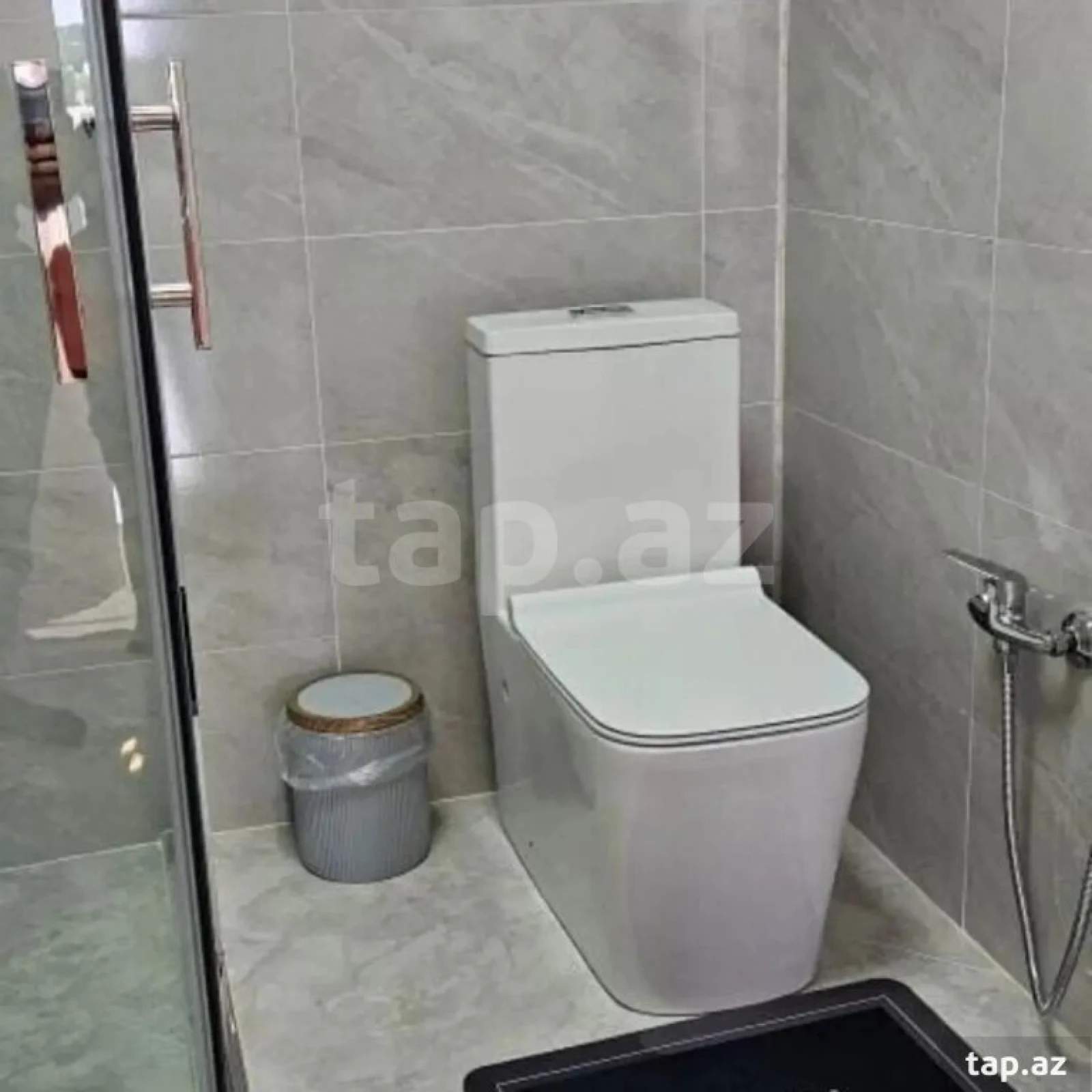 Kirayə verilir 3 otaqlı həyət evi