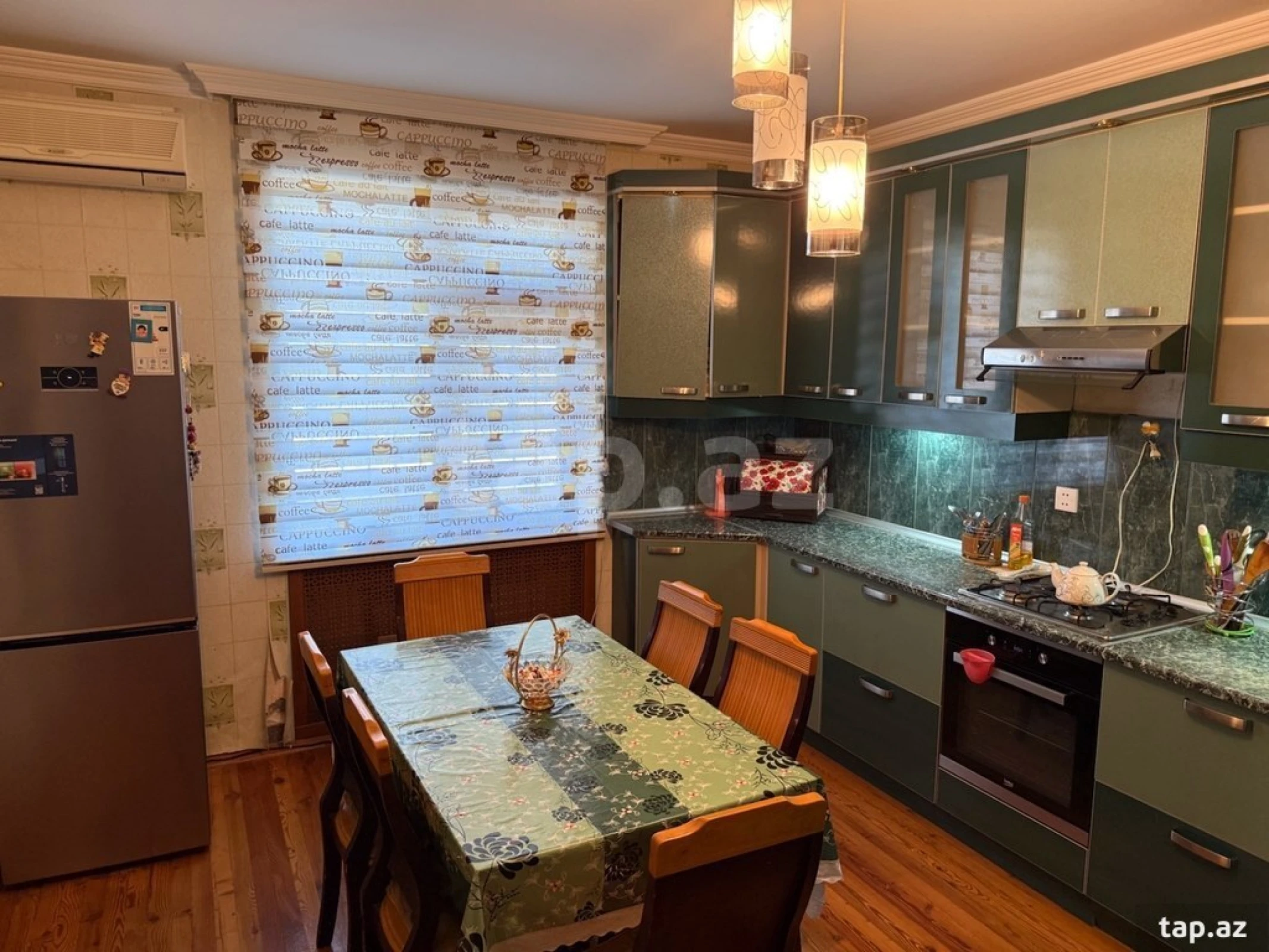 Satılır 6 otaqlı həyət evi