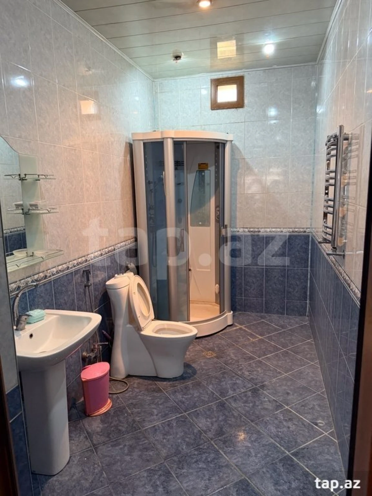 Satılır 6 otaqlı həyət evi