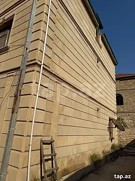 Satılır 6 otaqlı həyət evi