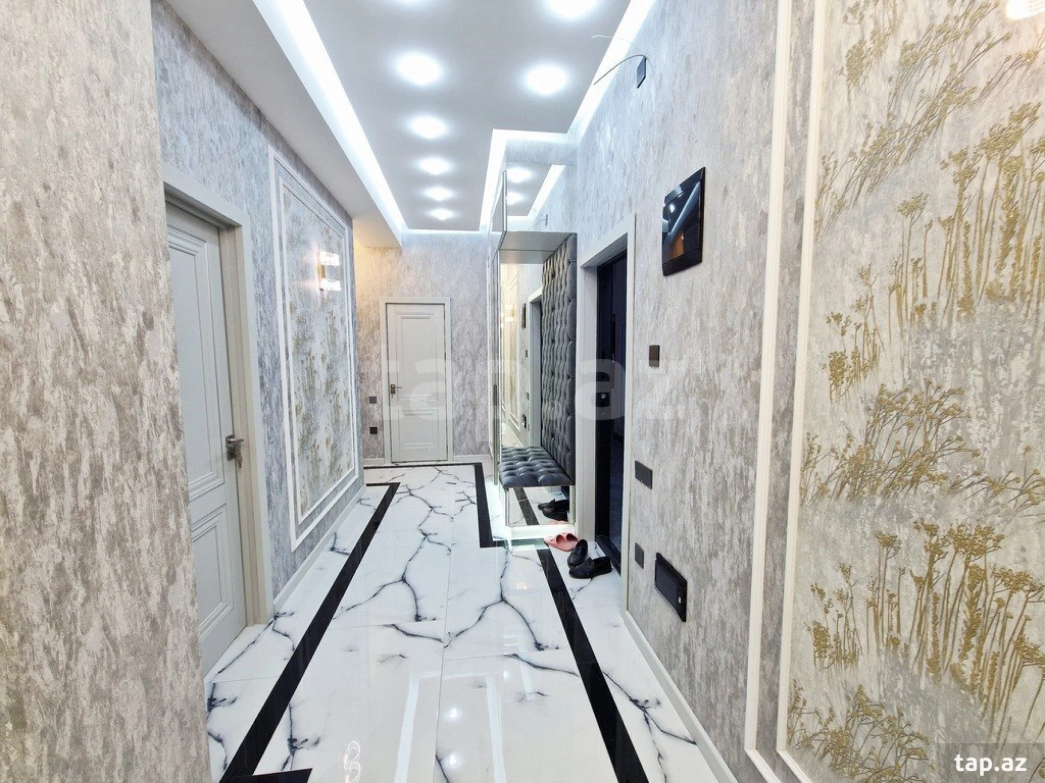 Satılır 2 otaqlı yeni tikili 85 m²