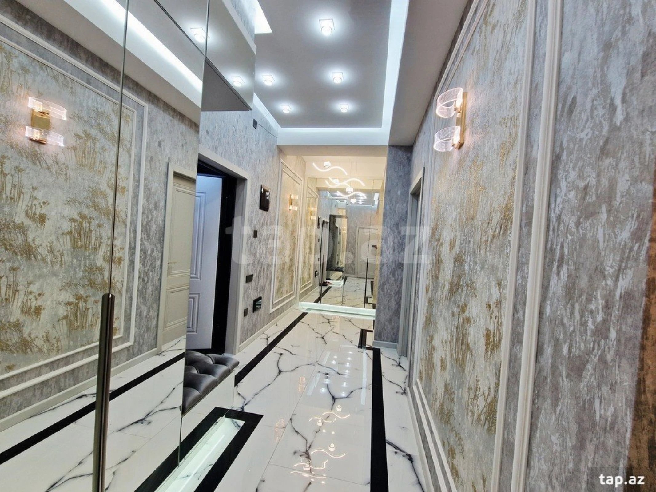 Satılır 2 otaqlı yeni tikili 85 m²