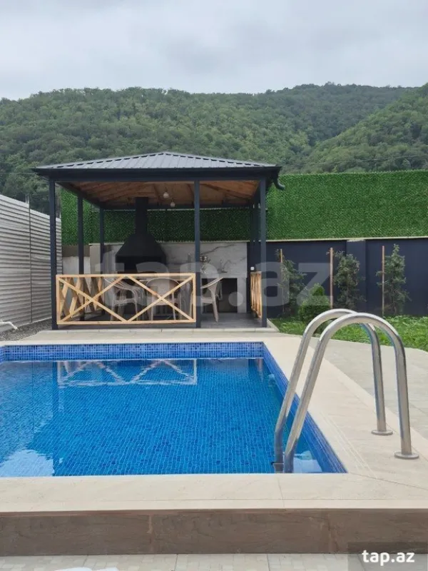 Kirayə verilir 4 otaqlı həyət evi