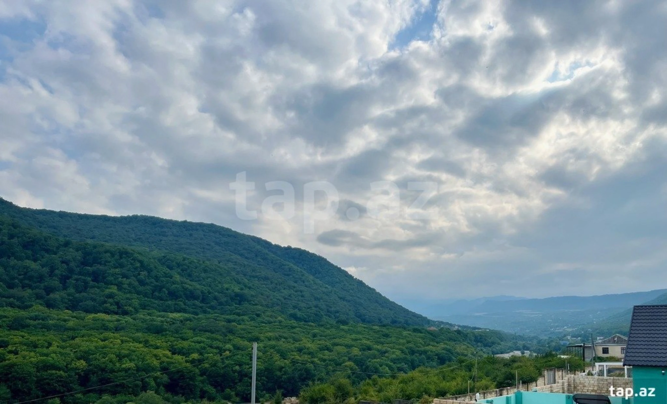 Kirayə verilir 4 otaqlı həyət evi