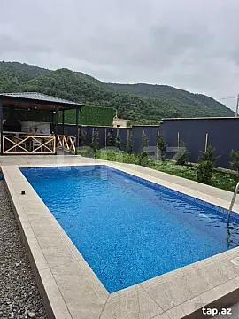 Kirayə verilir 4 otaqlı həyət evi