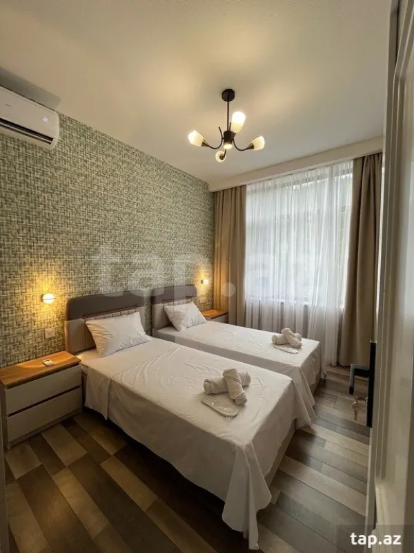 Kirayə verilir 4 otaqlı həyət evi