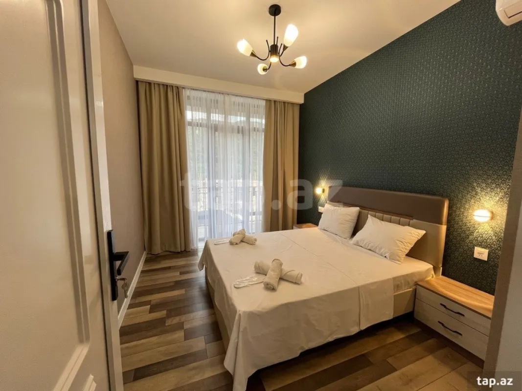 Kirayə verilir 4 otaqlı həyət evi