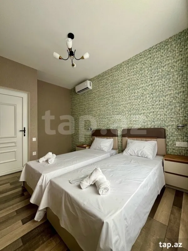 Kirayə verilir 4 otaqlı həyət evi