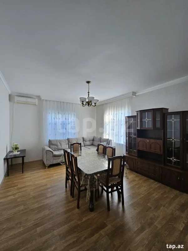 Kirayə verilir 3 otaqlı həyət evi