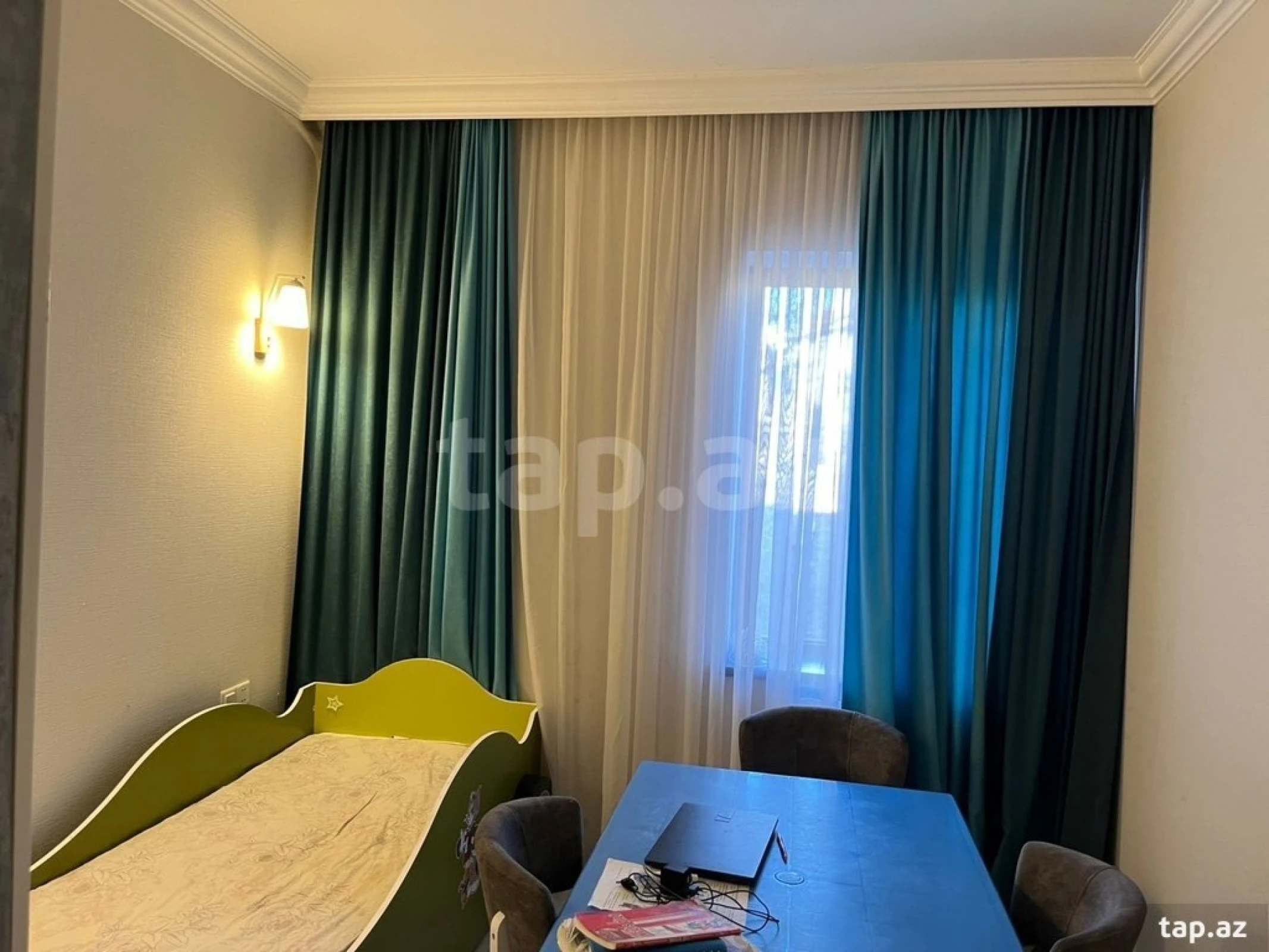 Satılır 3 otaqlı yeni tikili 82 m²