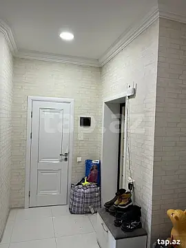 Satılır 3 otaqlı yeni tikili 82 m²