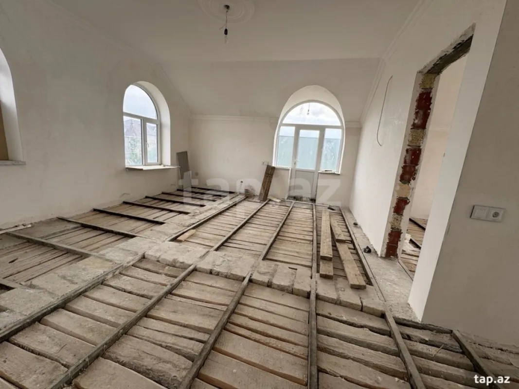 Satılır 3 otaqlı həyət evi