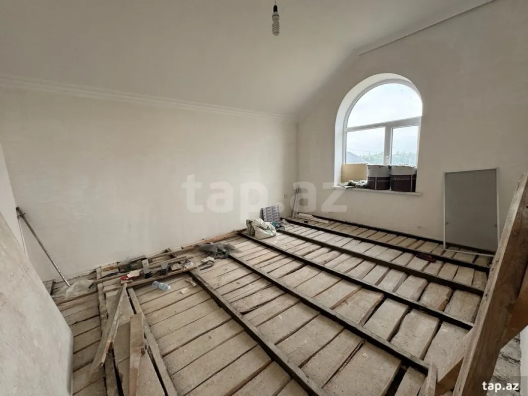 Satılır 3 otaqlı həyət evi