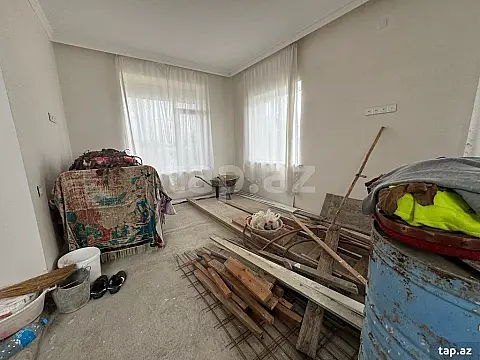 Satılır 3 otaqlı həyət evi