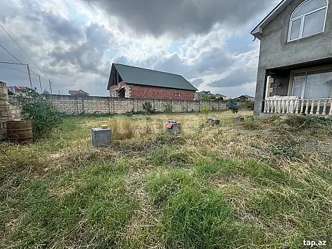 Satılır 3 otaqlı həyət evi