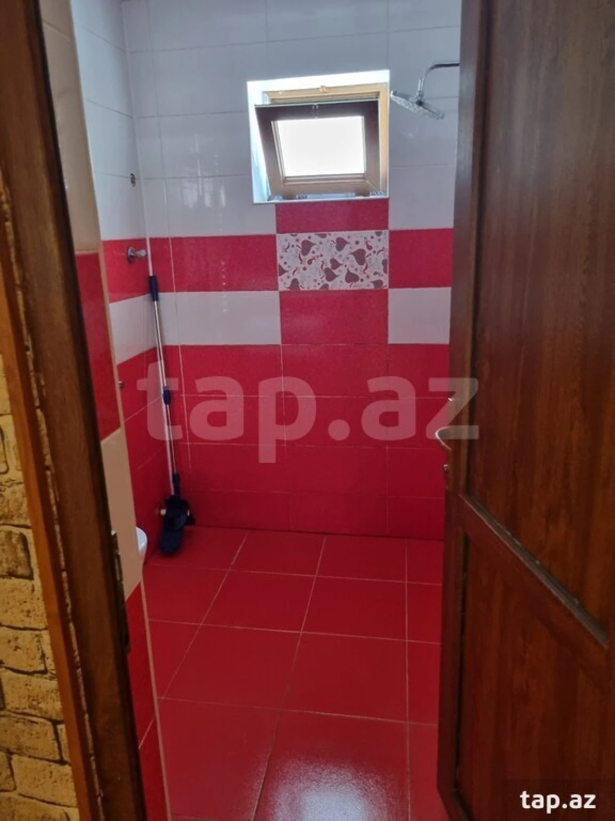 Satılır 5 otaqlı həyət evi