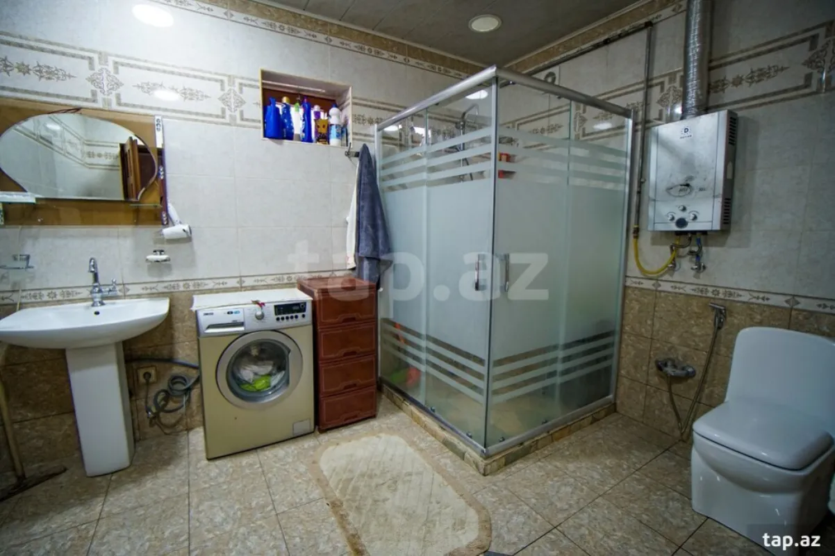 Kirayə verilir 3 otaqlı həyət evi