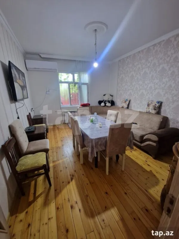 Satılır 3 otaqlı həyət evi