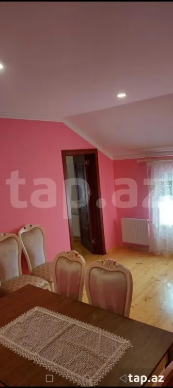 Satılır 5 otaqlı həyət evi