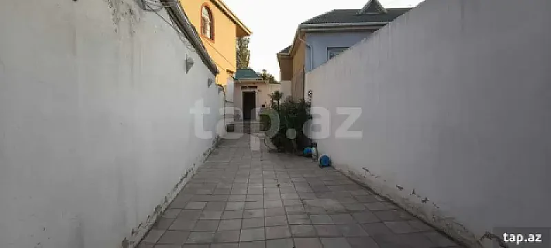 Satılır 4 otaqlı həyət evi 90 m² — Bakı 4 otaq 90.00 m²
