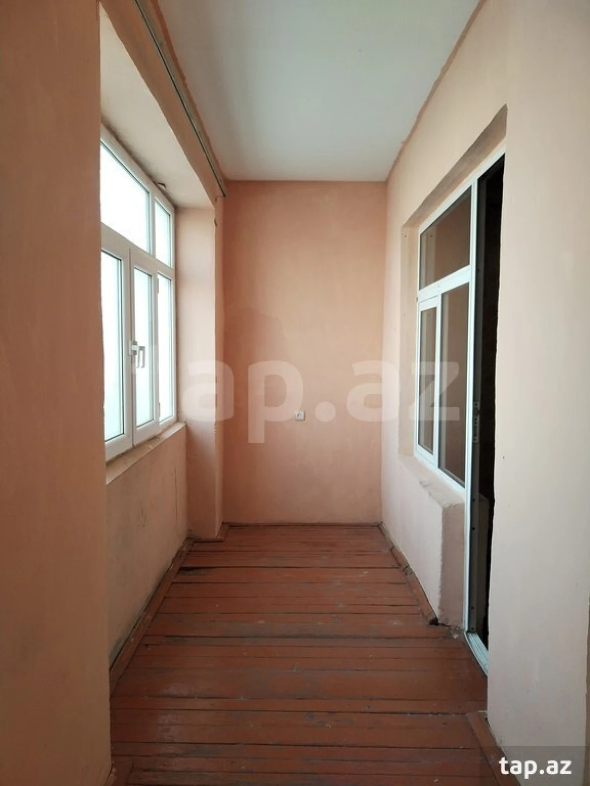 Satılır 2 otaqlı mənzil 52 m²