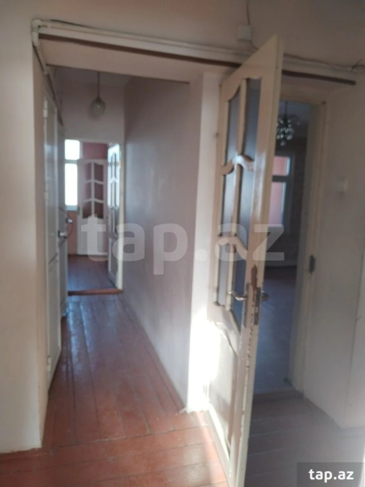 Satılır 2 otaqlı mənzil 52 m²