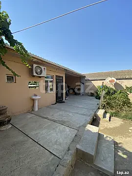 Satılır 3 otaqlı həyət evi 100 m² — Bakı, Binəqədi 3 otaq 100.00 m²