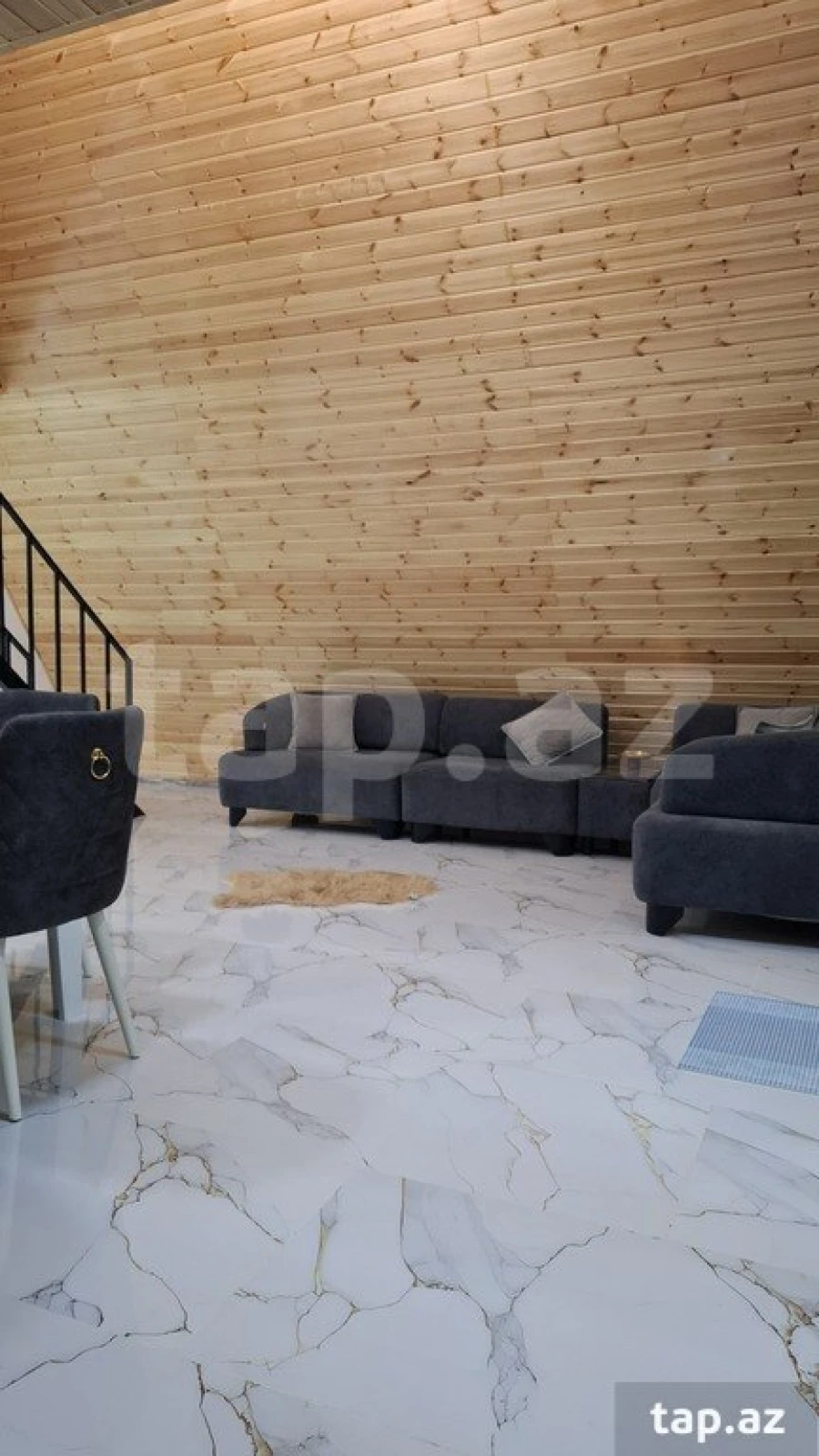 Kirayə verilir 3 otaqlı həyət evi