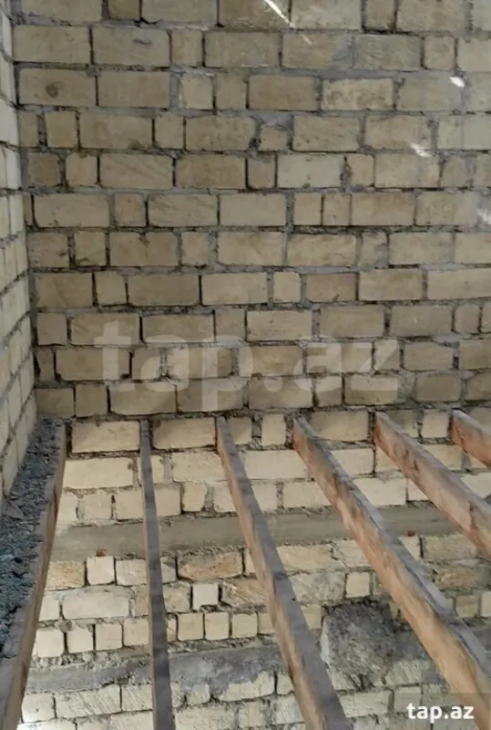 Satılır 7 otaqlı həyət evi 55 m²