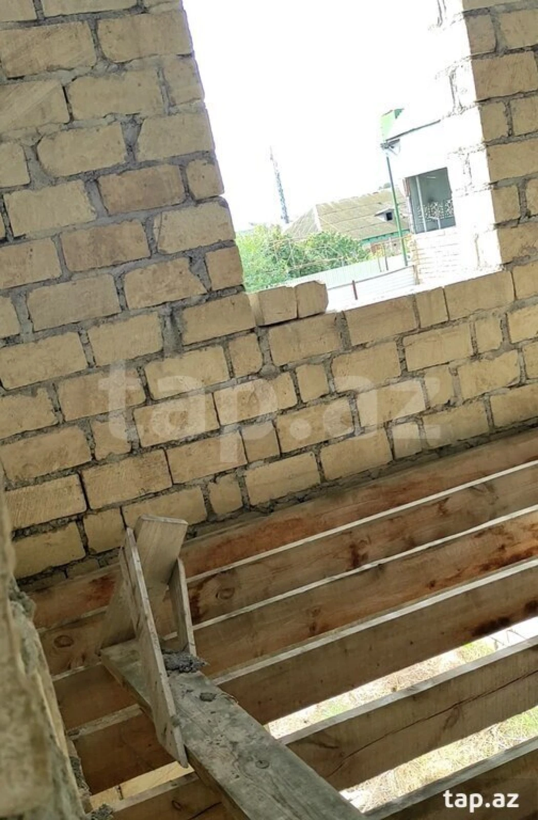 Satılır 7 otaqlı həyət evi 55 m²