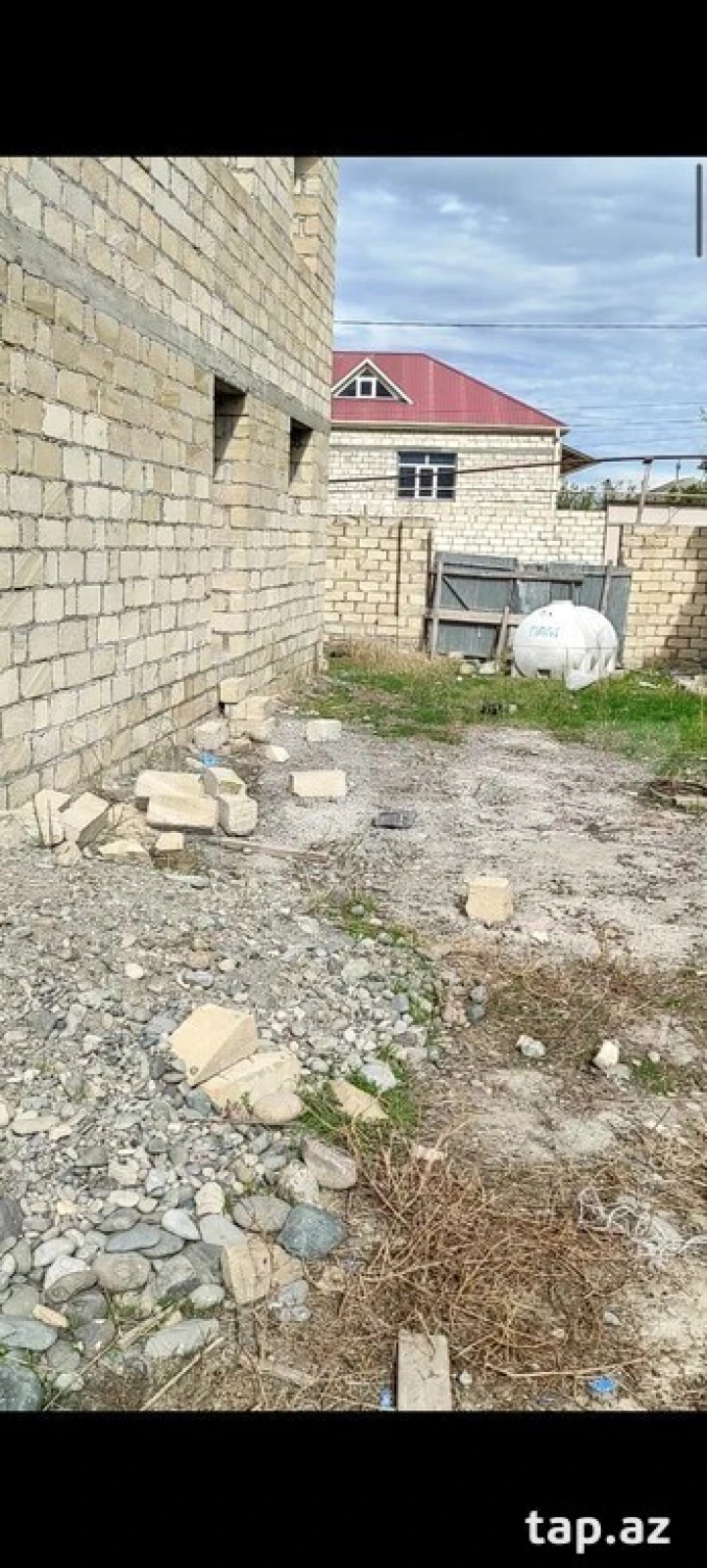 Satılır 7 otaqlı həyət evi 55 m²