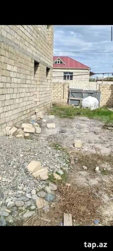 Satılır 7 otaqlı həyət evi 55 m²