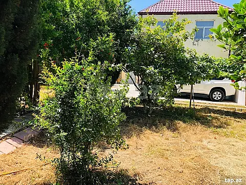 Kirayə verilir 5 otaqlı həyət evi