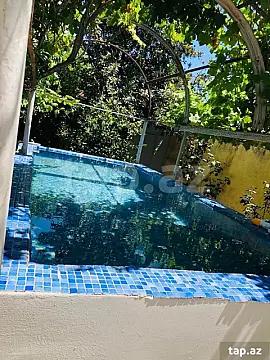 Kirayə verilir 5 otaqlı həyət evi