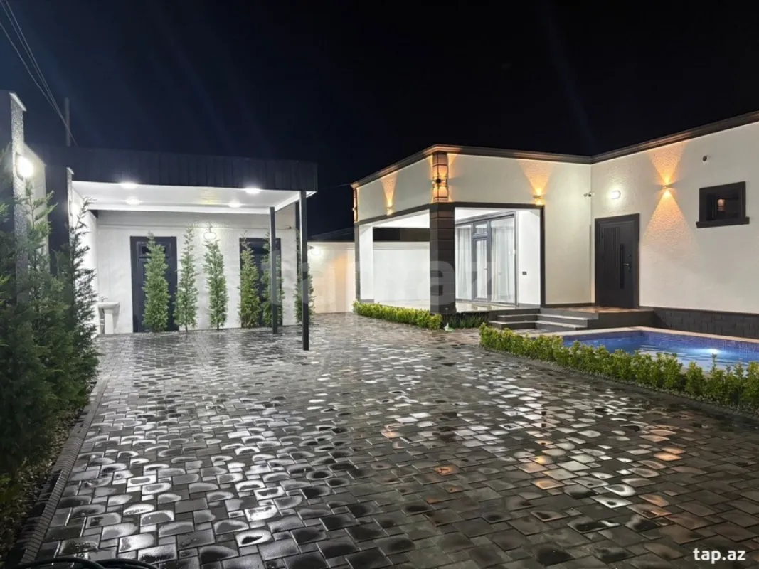 Satılır 5 otaqlı həyət evi