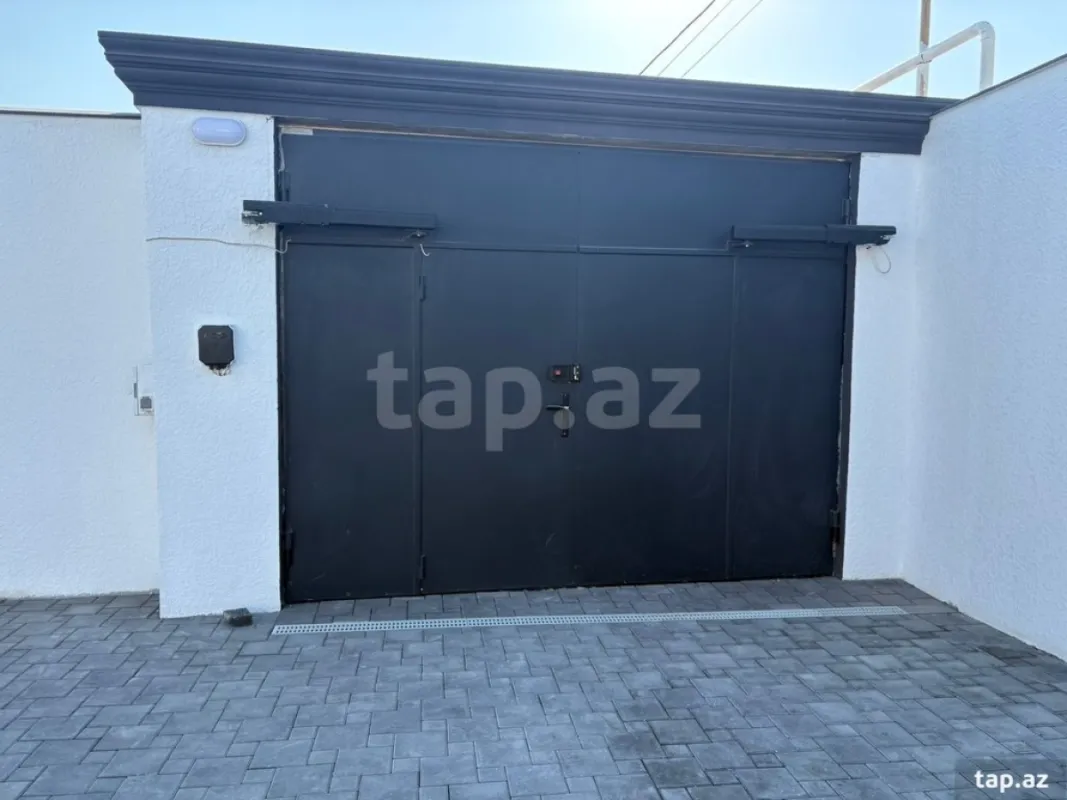 Satılır 5 otaqlı həyət evi