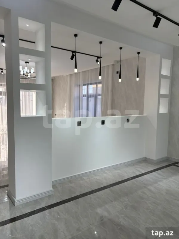 Satılır 5 otaqlı həyət evi