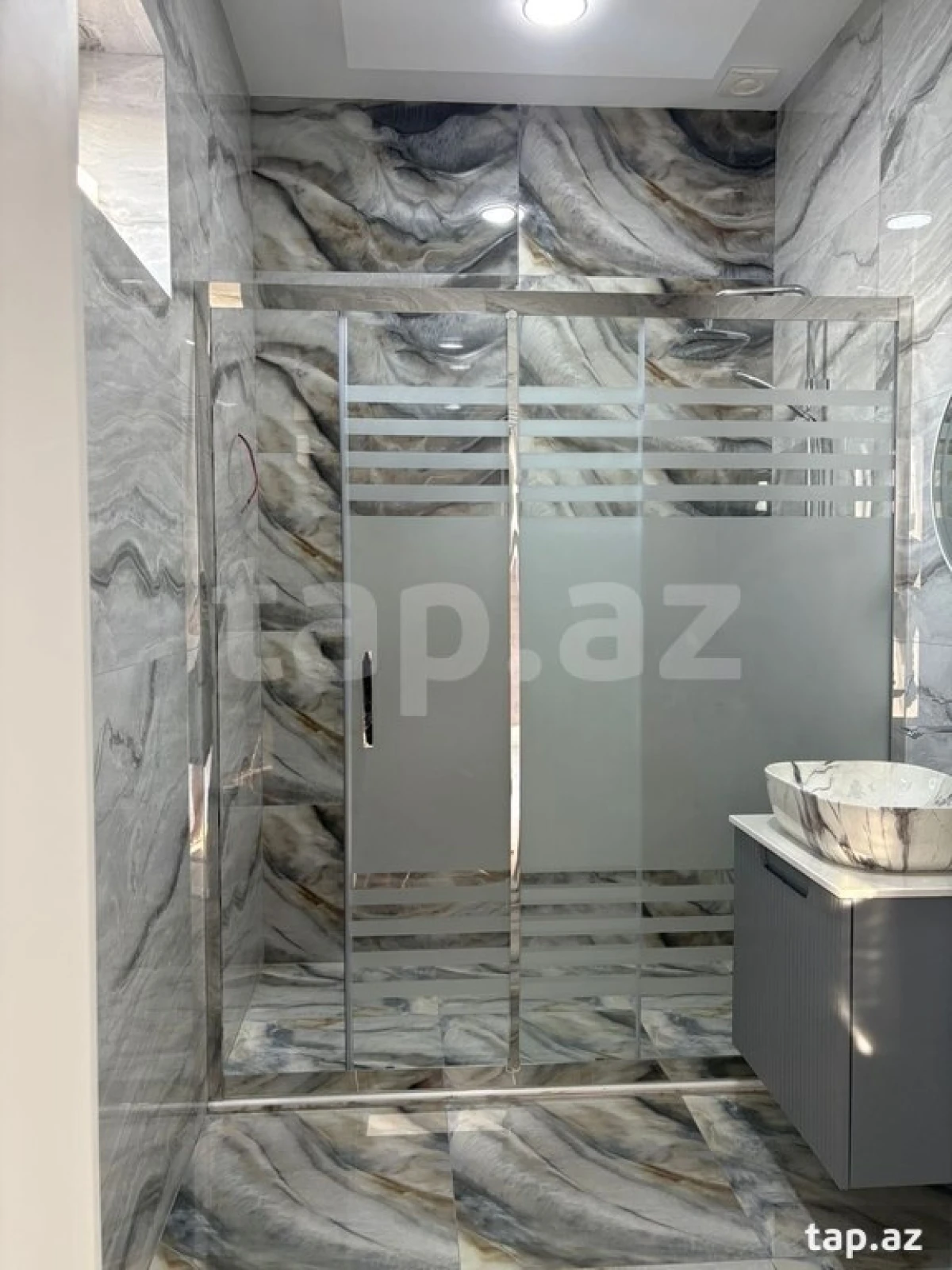 Satılır 5 otaqlı həyət evi